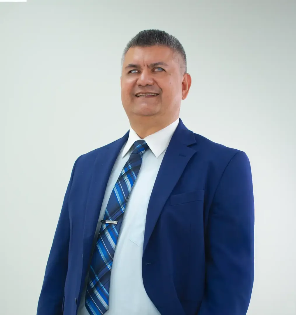 Lic. Manuel Gallardo